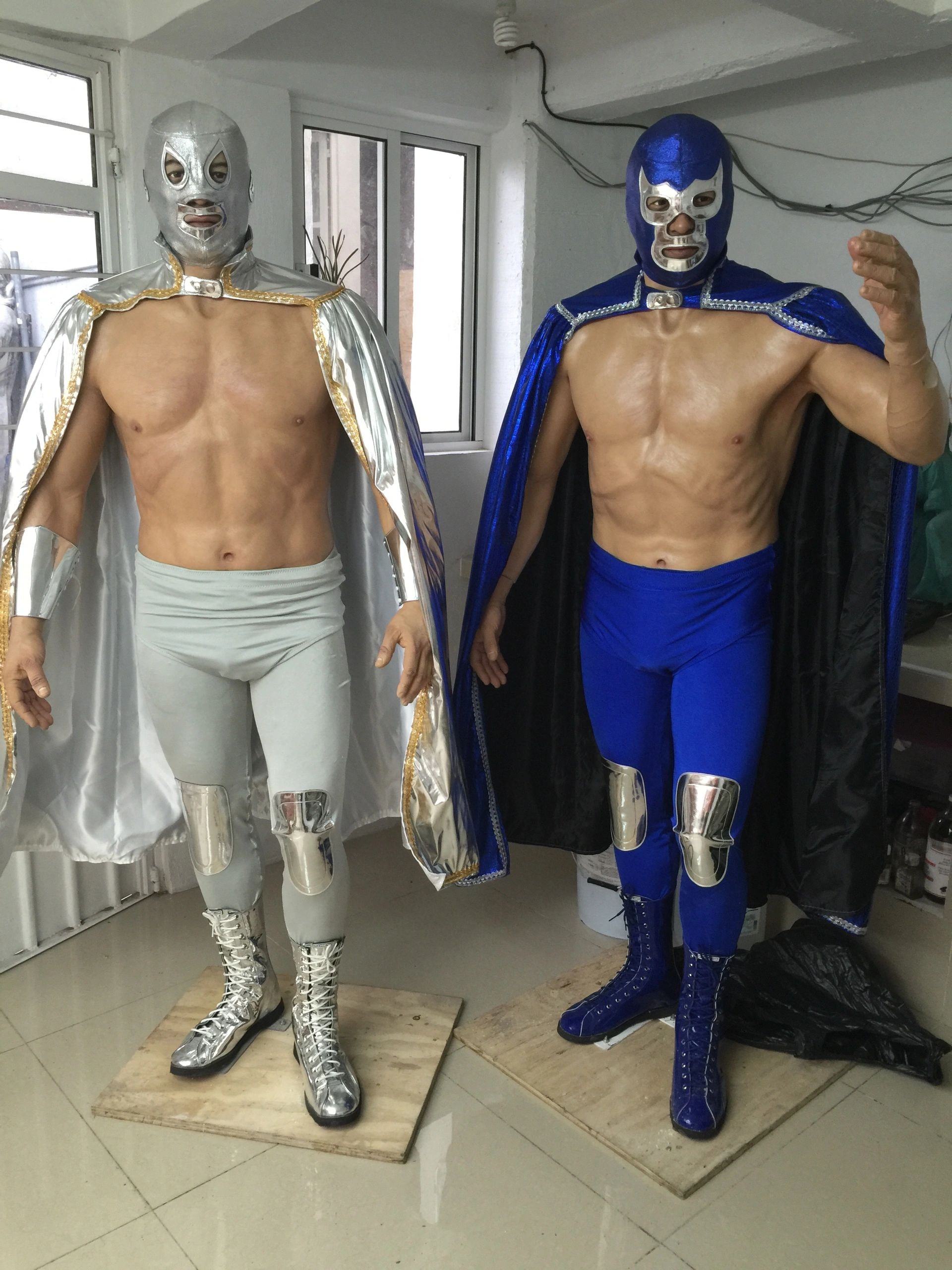 Diseño, fabricación y venta de figuras de cera